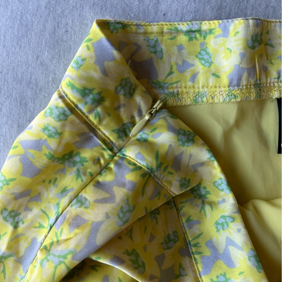 SHEIN Floral Yellow Skirt - Picture 7 of 10